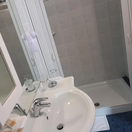 Отель Labotte
