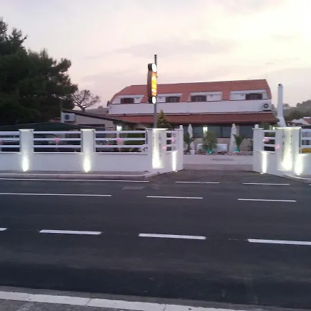 Labotte Hotel
